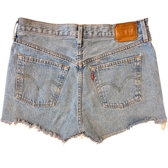 Levi’s 501 Original Fit Denim Shorts in Multiple Choice | Size 28 - Picture 5 of 8